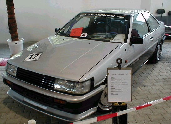 ToyotaOldtimerTreffen Der zweite in Tuning Rosi s AE86 im Museum